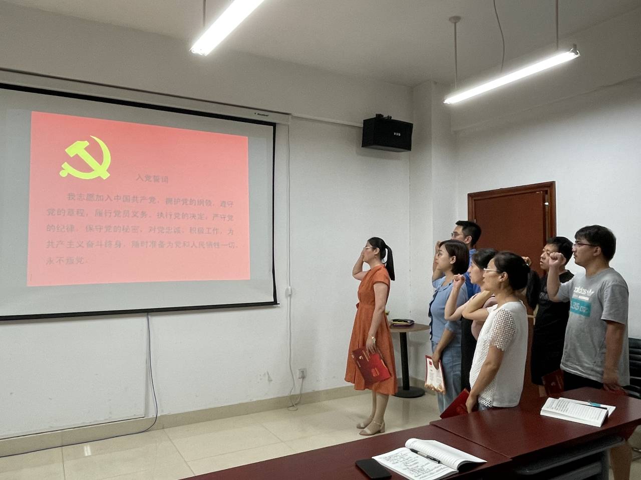 453d19d714624893a899ad9feba6b5cd.jpg 453d19d714624893a899ad9feba6b5cd.jpg