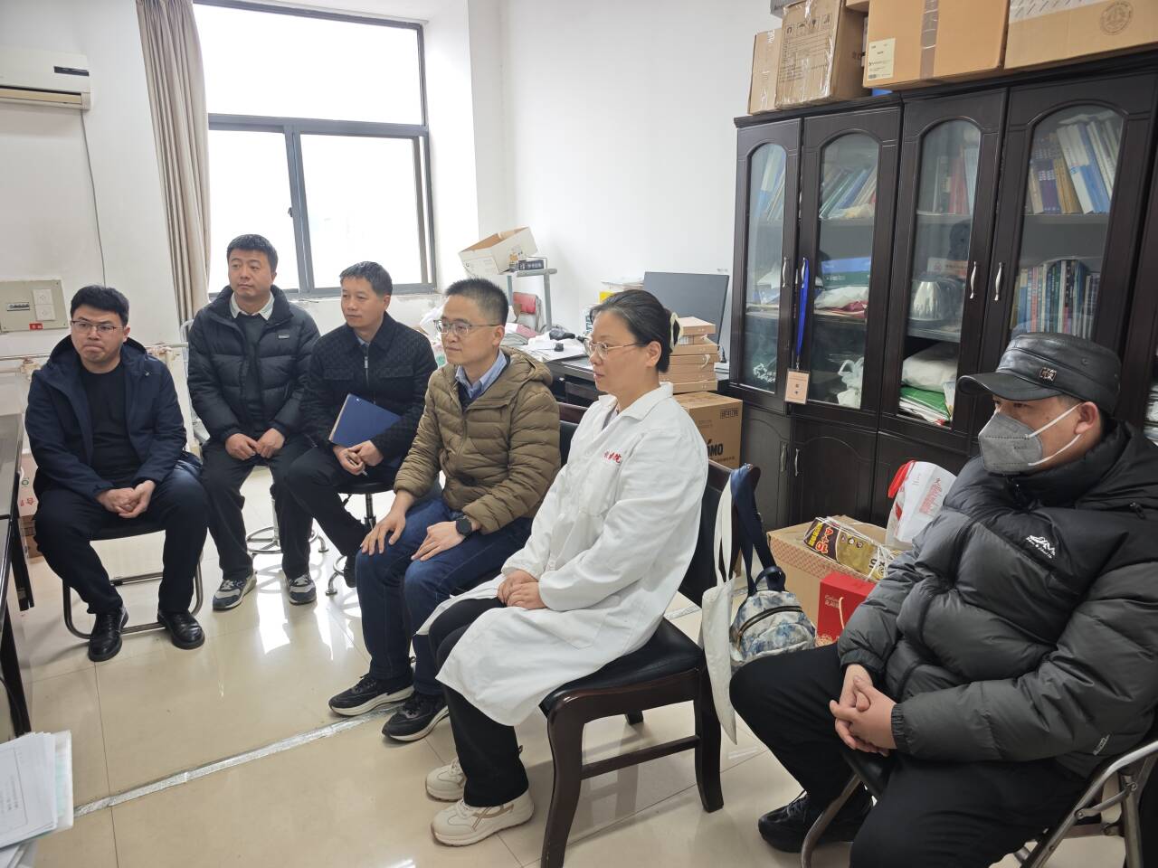 说明: E:\李敏\综合\新闻稿\我院组织参加2026年实验室安全专题教育培训\b7956283dfe3fa4821431653033bbb68_720.jpg