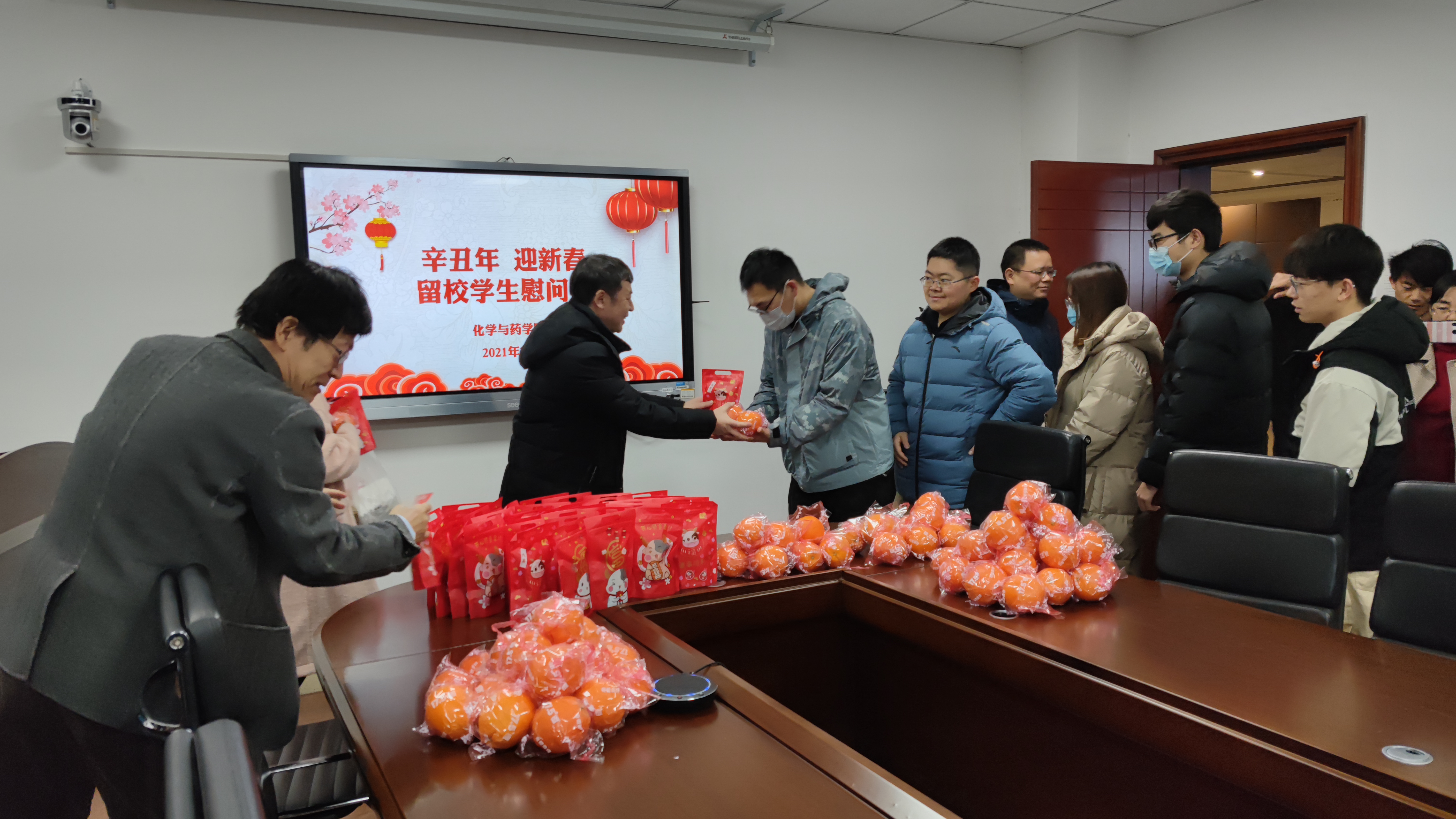 ab218caf719f41babab8a0011afc331f.jpg ab218caf719f41babab8a0011afc331f.jpg