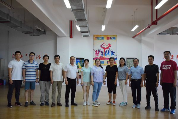 b3759b6d21e94c7f8f9b36ba313d3c3f.jpg 11.jpg